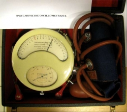 sphygmomètre oscillométrique